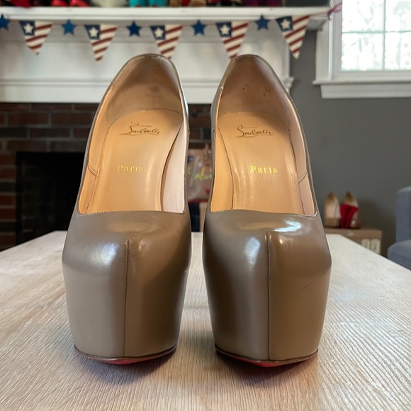 Louboutin Daffodile 160MM Grege Kid Leather - 41 - Picture 4 of 9